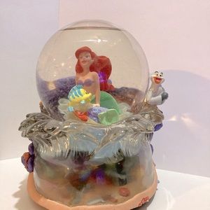 Disney’s Little Mermaid Musical snow globe